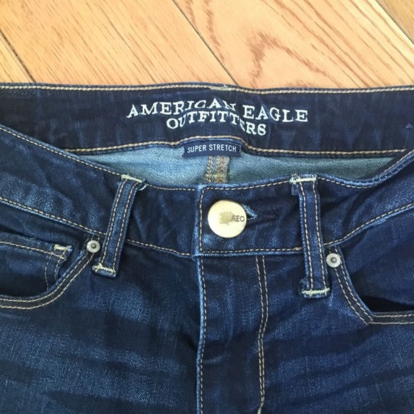 Dark wash, skinny American eagle Jeans - Picture 3 of 6